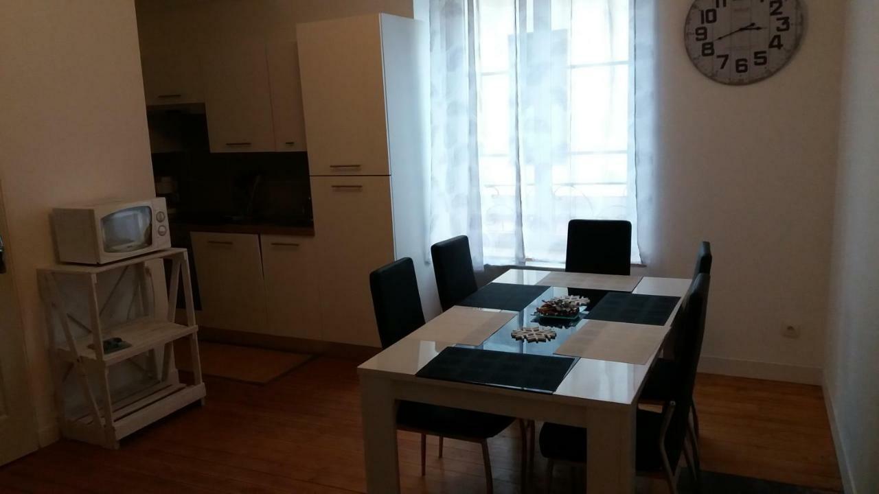 Appartement Taïko La Flèche Buitenkant foto